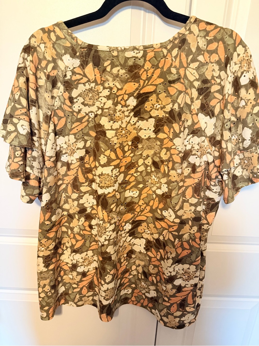 Cato Olive and Peach Floral Short Sleeve Tee - Picture 4 of 4